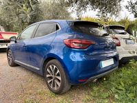 Usata Renault Clio V Techno 140 CV (102 kW) 2023 Blu Berlina