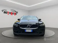 Usata Volvo V60 CC 197 CV (144 kW) 2022 Onyx black Station wagon