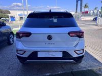 Usata VW T-Roc Life 150 CV (110 kW) 2023 Bianco SUV