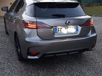 usata Lexus CT200h black street