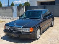 Usata Mercedes 190 204 CV (150 kW) 1989 Nero Berlina