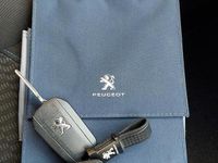 Usata Peugeot 208 Signature Sky 102 CV (75 kW) 2020 Grigio Utilitaria