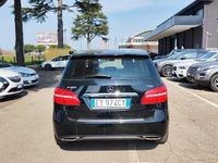 Usata Mercedes B180 Premium 109 CV (80 kW) 2015 Nero Monovolume