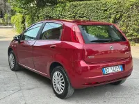 Usata Fiat Grande Punto Dynamic 69 CV (50 kW) 2009 Rosso Utilitaria