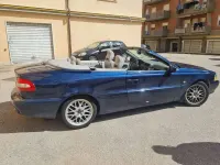 Usata Volvo C70 163 CV (119 kW) 2003 Blu/azzurro Cabrio