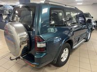 Usata Mitsubishi Pajero 160 CV (117 kW) 2001 Verde SUV