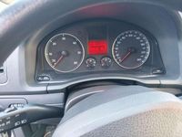 Usata VW Golf IV Trendline 105 CV (77 kW) 2004 Berlina