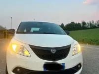 Usata Lancia Ypsilon 69 CV (50 kW) 2015 Utilitaria