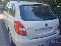 Usata Skoda Fabia 75 CV (55 kW) 2013 Bianco Station wagon