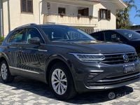 Usata VW Tiguan Life 122 CV (89 kW) 2021 Grigio SUV