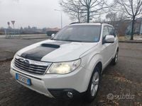 Usata Subaru Forester 146 CV (107 kW) 2010 Bianco SUV