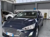 Usata Ford Focus 120 CV (88 kW) 2018 Blu Station wagon