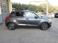 Usata Suzuki Swift 83 CV (61 kW) 2022 Grigio Utilitaria