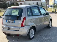 Usata Lancia Musa 77 CV (56 kW) 2012 Grigio Monovolume