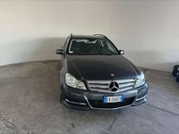 Usata Mercedes C180 120 CV (88 kW) 2014 Grigio Station wagon