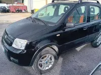 Usata Fiat Panda 4x4 Climbing 69 CV (50 kW) 2007 Nero Utilitaria