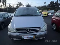 Begagnad Mercedes Viano 116 HK (85 kW) 2010 Grå Minibuss