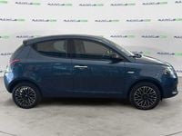 Usata Lancia Ypsilon S 70 CV (51 kW) 2024 Blu Utilitaria