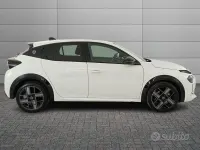Usata Lancia Ypsilon 101 CV (74 kW) 2024 Bianco Utilitaria