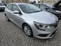 Usata Renault Mégane Zen 110 CV (80 kW) 2017 Grigio Berlina