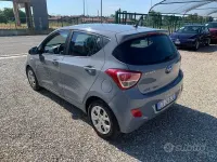 Usata Hyundai i10 Comfort 65 CV (47 kW) 2014 Grigio Utilitaria