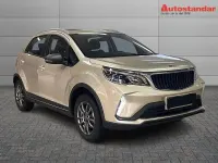 Usata EMC Wave 2 103 CV (75 kW) 2024 Oro SUV