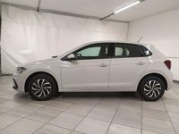 Usata VW Polo Style 95 CV (69 kW) 2024 Beige Berlina