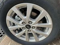 Usata Ford Tourneo Courier Titanium 125 CV (91 kW) 2025 Nero Monovolume