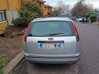 Usata Ford Focus 115 CV (84 kW) 2006 Grigio Station wagon