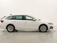 Usata Skoda Octavia Style 150 CV (110 kW) 2023 Bianco Station wagon