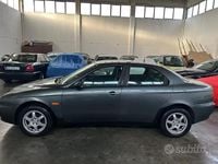 Usata Alfa Romeo 156 144 CV (105 kW) 1999 Grigio Berlina