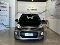 Usata Kia Picanto 66 CV (48 kW) 2015 Grigio Utilitaria
