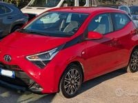 Usata Toyota Aygo Connect Style 72 CV (52 kW) 2021 Rosso Utilitaria