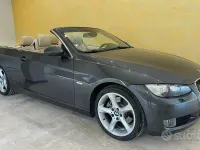 Usata BMW 325 Cabriolet 197 CV (144 kW) 2007 Grigio Cabrio