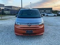 Nuova VW Multivan Style 150 CV (110 kW) 2026 Arancione Furgone