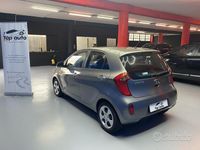 Usata Kia Picanto City 68 CV (50 kW) 2014 Grigio Utilitaria