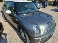 Usata Mini Cooper S 163 CV (119 kW) 2004 Grigio scuro metallizzato Utilitaria