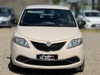Usata Lancia Ypsilon 69 CV (50 kW) 2018 Beige Utilitaria