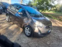 Usata Kia Venga 90 CV (66 kW) 2013 Grigio Utilitaria