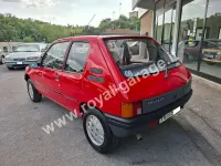 Usata Peugeot 205 60 CV (44 kW) 1989 Rouge vallelunga (p3kb) Berlina