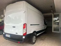 Usado Ford Transit Trend 170 CV (125 kW) 2023 Blanco Van