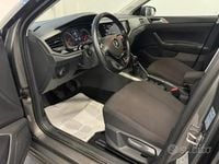 Usata VW Polo R-line 90 CV (66 kW) 2019 Grigio Utilitaria