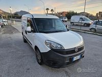 Usata Fiat Doblò 90 CV (66 kW) 2015 Bianco Monovolume