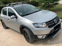 Usata Dacia Sandero Stepway 90 CV (66 kW) 2013 Grigio Berlina