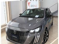 Usata Peugeot 208 Allure 101 CV (74 kW) 2025 Grigio Utilitaria