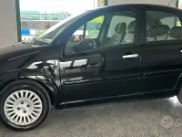 Usata Citroën C3 Exclusive 109 CV (80 kW) 2004 Nero Berlina