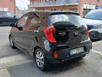 Usata Kia Picanto 68 CV (50 kW) 2015 Nero Utilitaria