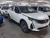 Usata Peugeot 3008 Business-Line 131 CV (96 kW) 2021 Bianco SUV