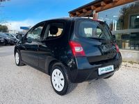 Gebraucht Renault Twingo 58 PS (42 kW) 2010 Schwarz Kleinwagen