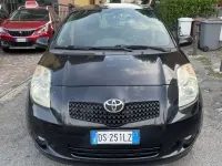 Usata Toyota Yaris 87 CV (63 kW) 2008 Nero Utilitaria